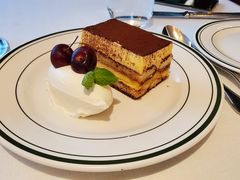 -Wolfgang’s Steakhouse 沃夫冈牛排馆(上海白玉兰广场店)