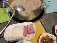 -四季喧黔味豆米火锅(万达广场店)