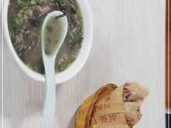 -洪峰浩老北京烧饼夹肉(角门路店)