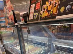 -极拉图·现制冰淇淋(大卫城店)