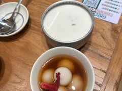 -云阿蛮云南生烫牛肉米线(奉贤路店)