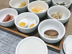 -乐领拈花溪·林涧食韵