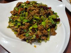 怪味牛柳-恩宏德餐馆(平山道店)