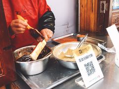 -玛马艾脆皮水磨年糕(湖北路87-89小区店)