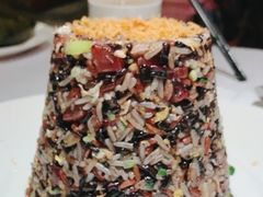 菜干蜜枣煲龙骨-维园悦谱·海派家常菜(乌鲁木齐南路店)