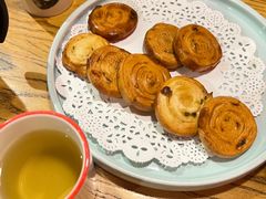 -新白鹿餐厅(百联中环店)