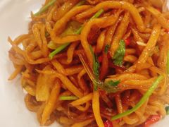 酸萝卜炒粉-哈啾嗨·蒙文化主题餐厅(京汉新城店)