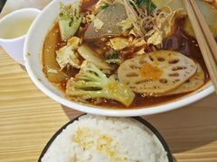 -牛八秒油泼冒菜(宽窄巷子店)