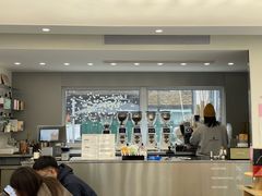 -HUGS coffee(东区店)