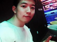 -MOSSO音乐酒吧·Live House(南京西路店)
