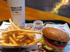 圣塔芭芭拉经典牛肉特堡-The Habit Burger Grill 哈比特汉堡(复兴soho店)