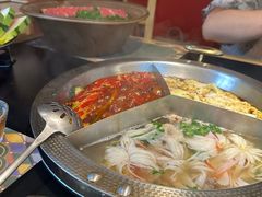 -廖掌柜·重庆鲜货火锅(上海首店)