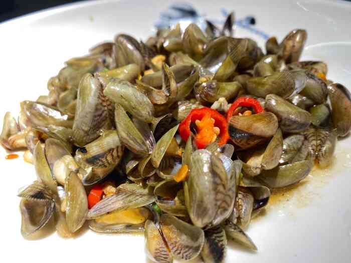 海门鱼仔店61潮汕味(黄花岗店)-"门面不大,里面位置倒不少,只是感觉