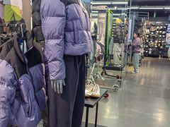 -迪卡侬(西三旗店)