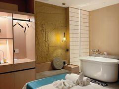 -快乐大桶水养生足浴SPA(前兴路店)