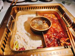 -雾都渣渣火锅(南城智汇城店)