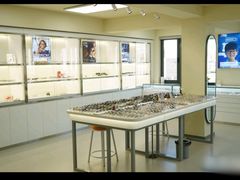 -潘多拉眼镜·蔡司依视路明月(潘家园店)