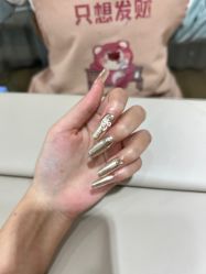 -晨·艺美甲美睫