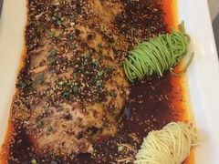 -有红鸡毛店·川菜(建设路店)