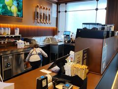 -瑞幸咖啡(江汉路中山大道店)