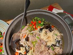 鲜椒肥牛-青年公社烤鸭(滨湖银泰店)