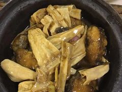 钳鱼煲支竹-醉贤居
