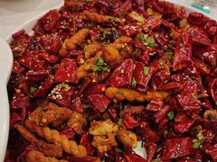 -鑫巴蜀小镇 · 水煮鱼专研店(玉桥店)