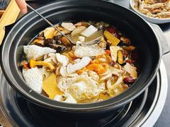 -野菌皇海景野生菌火锅(滨海大道店)
