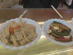 -金杨拉面王小吃面馆·牛三宝面·红烧牛肉粉