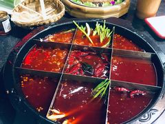 -卤校长老火锅(绿地468店)