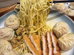 -馋三尺蟹粉小笼(人民广场店)