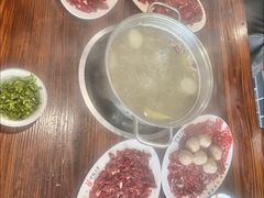 -官塘兄弟·潮汕牛肉店(官塘总店)