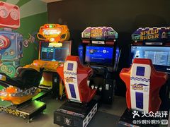 -不可思议减压馆·解压博物馆·摔碗发泄·团建定制