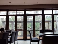 -黔蘑菇四季餐厅(观山湖店)