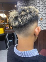 点击看大图 -大人物·男士理发馆