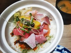 角切杂锦鱼生饭-小山日本料理(电子大厦店)