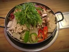八爪鱼牛肉锅-东吉馆韩式餐厅(八经街总店)