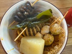 -丽丽三鲜螺蛳粉(田林路店)