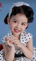 -倾城宝贝儿童摄影(广州天河店)