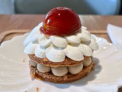 -VERIE BAKEHOUSE