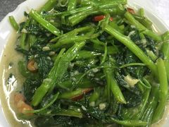 -兴记菜馆