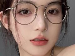 -爱视眸Eyeblling眼镜·依视路·蔡司镜片折扣店(百联南方商城购物中心)