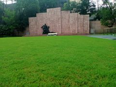 -上海市龙华烈士陵园