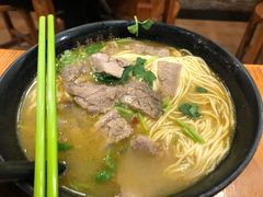 -志权牛肉面(灵山路店)