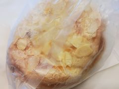 芝士布里欧修面包-巴黎贝甜(五道口店)
