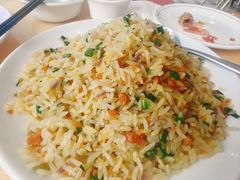-鹏城人家海鲜酒家·23年老字号(较场尾店)