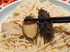 -裕兴记•蟹黄面馆(人民广场店)