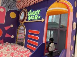 -LuckyStar幸运星家庭娱乐中心(东莞国贸店)