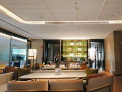 -OPUS+聚全日餐厅(广州增城碧桂园希尔顿逸林酒店)