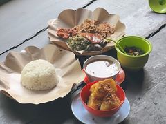 -Warung Babi Guling Ibu Oka 3